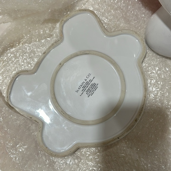 Bath&Body Works Large bear with red scarf 3wick candle luminary holder - Picture 4 of 6